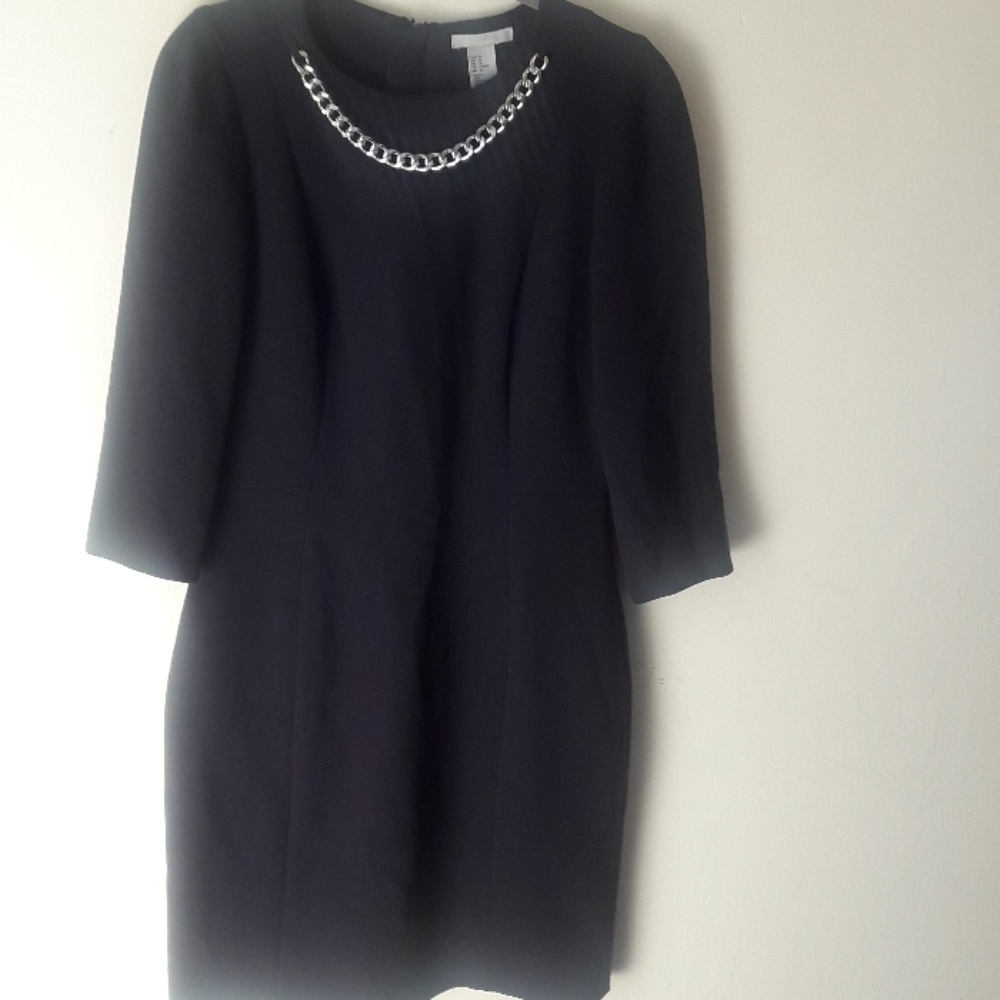 Dress - Picture 4 of 8